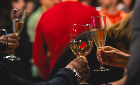 Vánoční večírek MBA Alumni klubu voněl svařákem i vzpomínkami na dětství